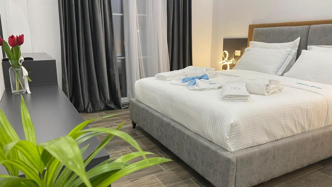 Bujtina Xhabakja Hotel Belsh Eksteriør billede